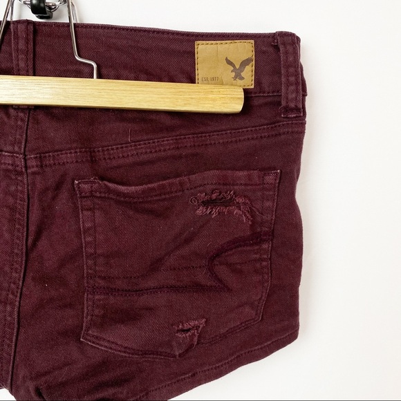 American Eagle Shortie Shorts Maroon Distressed - Picture 3 of 5